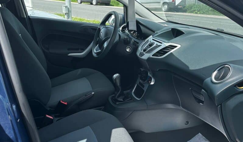 
								FORD FIESTA VI Ph1 1.25i 60 full									